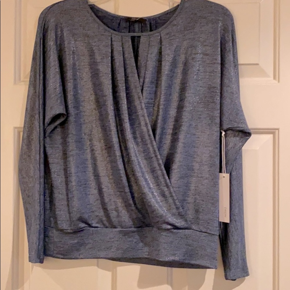 NWT DREW long sleeve shirt.